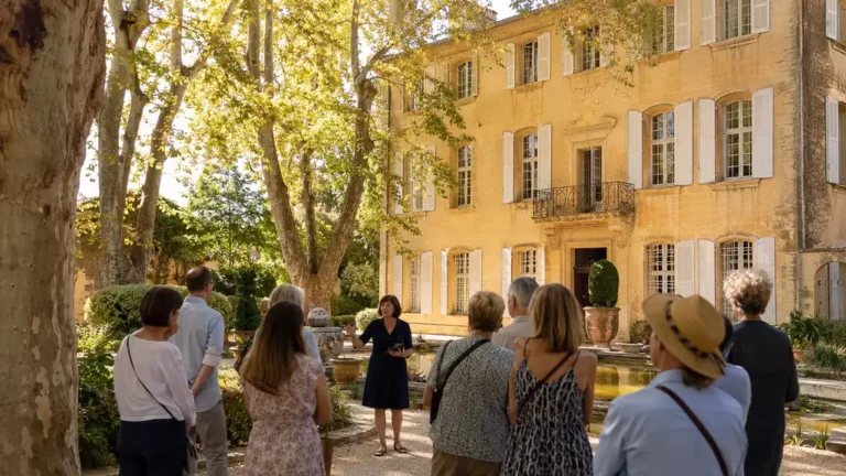 Visite guidée d’une bastide aixoise pendant les journées du patrimoine à Aix-en-Provence